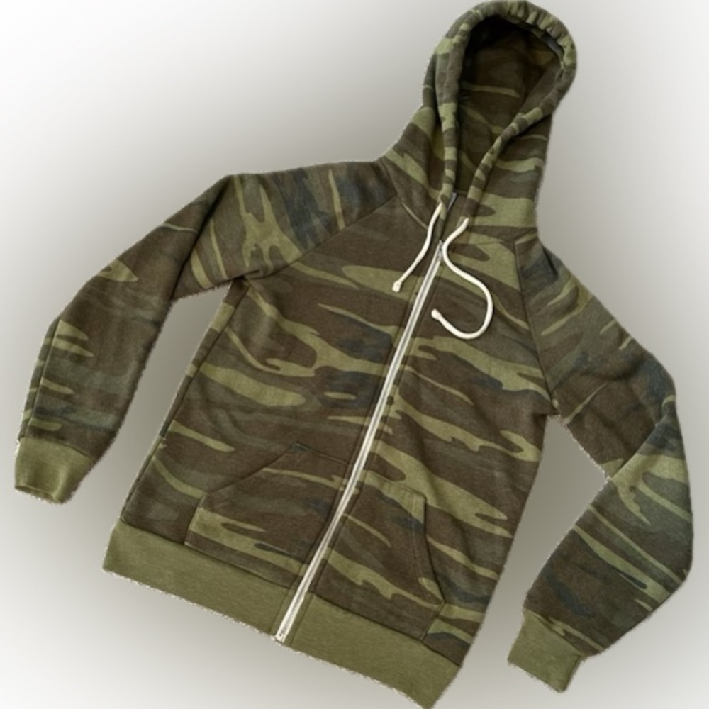 Camouflage long sleeve hoodie ALTERNATIVE brand